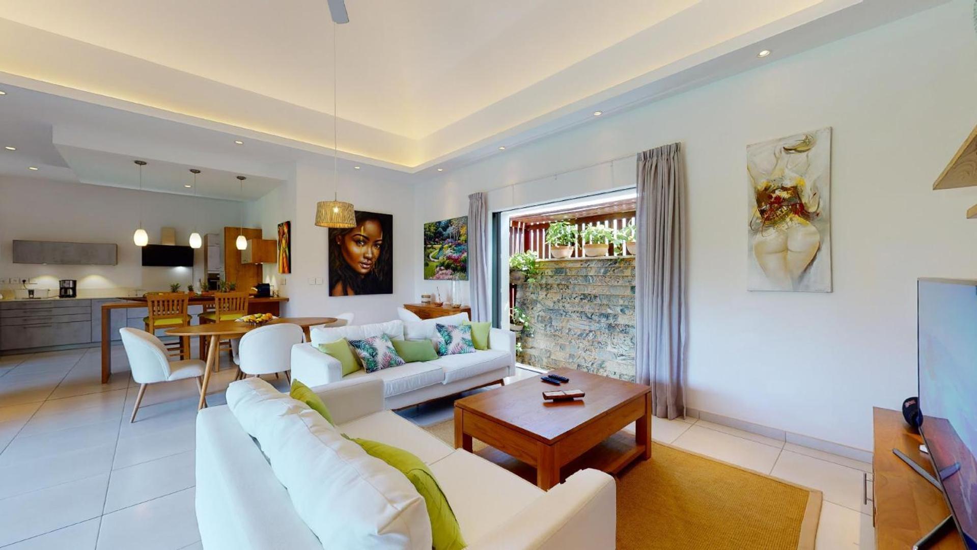 De A Pereybere V8 Ferienhaus